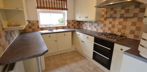 Main Street, Ailsworth, PE5 - Photo 2