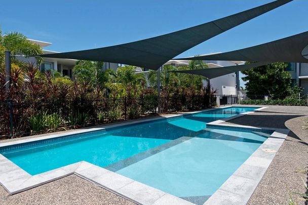STYLE, SPACE AND SOPHISTICATION - Photo 1