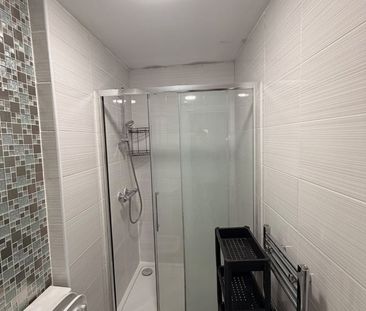 1 Bed Flat, Harpour Road, IG11 - Photo 4