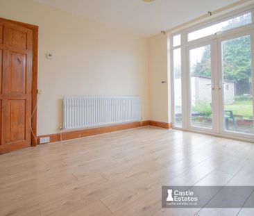 3 bedroom detached house to rent - Photo 5