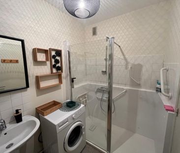 Location Appartement 3 pièces Meublé 74m² CALUIRE ET CUIRE 69300 - Photo 5