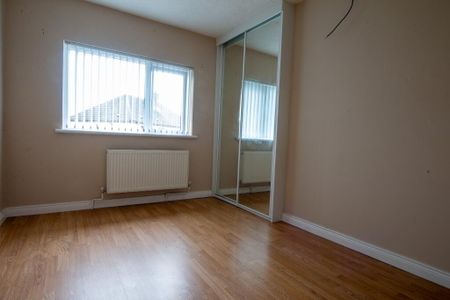 13 Hillside Crescent, Moy, BT71 7SS - Photo 4