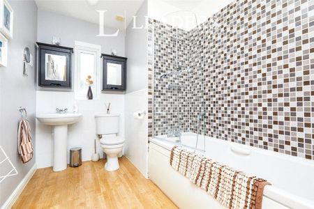 1 bedroom semi-detached house to rent - Photo 4