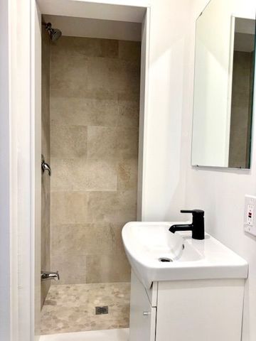 For Lease - 115 Torrens Avenue Unit# Main/Lower, Toronto, Ontario - Photo 4