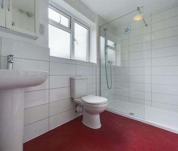 Shanklin Road, Brighton - Photo 5