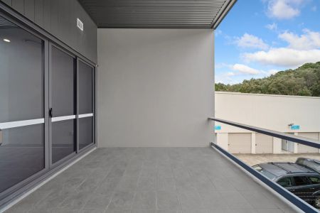 2 Bedroom Unit in convenient location - Photo 2