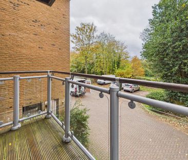 2 bedroom apartment to rent - Photo 6