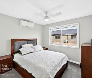 Modern 3-Bedroom Townhouse - Photo 5