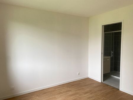 Location maison 5 pièces, 116.10m², Changé - Photo 3