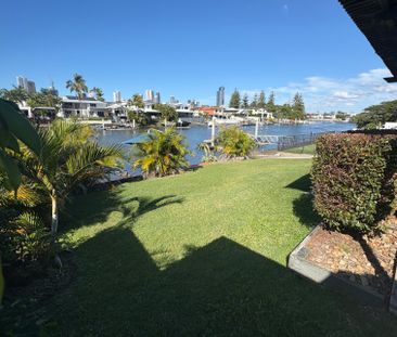 Broadbeach Waters - Photo 6