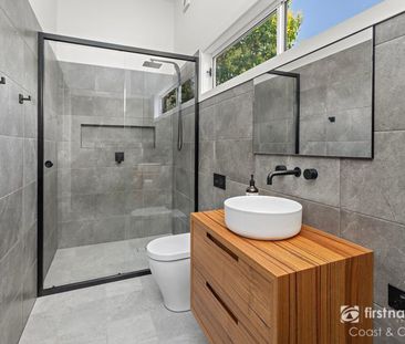 Fully Renovated 3-Bedroom Home - Prime Location Near Shoalhaven River - Photo 6