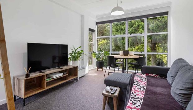 Charming 1BR Apartment with Balcony! - Photo 1