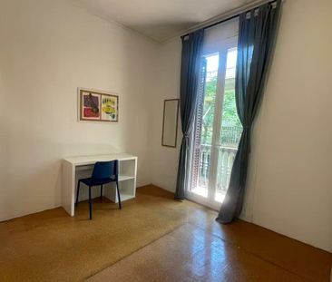 Carrer de Verdi, Barcelona, Catalonia 08012 - Photo 1