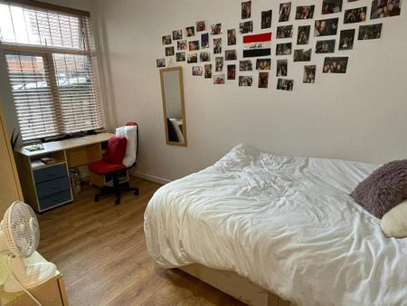 5 bedroom private hall to rent - Photo 3