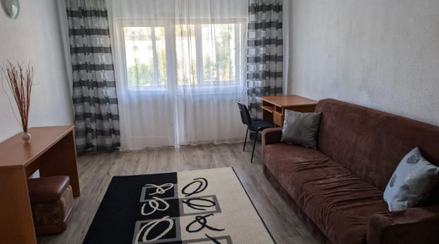 Apartament de inchiriat, 4 camere, decomandat, 72 mp, Gara, Mc Donald s, Cod 155755 - Photo 1