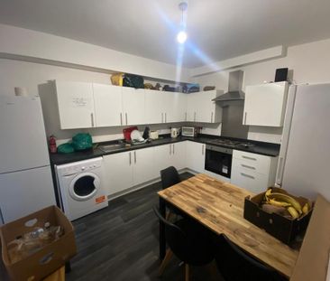 5 bedroom house share to rent - Photo 1