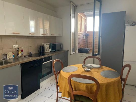 Appartement à louer 4 pièces 79.3m² - Photo 1