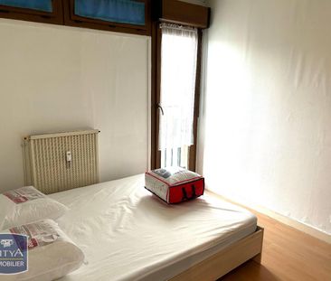 Location Appartement 3 pièces 60m² HAZEBROUCK 59190 - Photo 2
