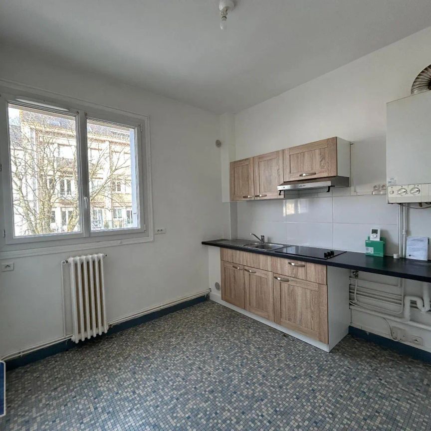 Appartement à louer 3 pièces 94.86m² - Photo 1