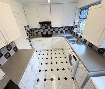 Laurelbanks, Heswall - Photo 6