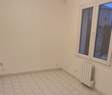 Appartement 2 pièces de 27 m² à Fontainebleau (77300) - Photo 1