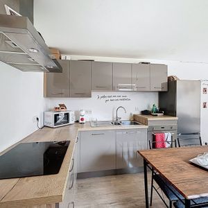 Appartement une chambre à louer au centre de Beauraing - Foto 2
