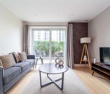 2 bedroom ground floor flat to rent - Photo 3