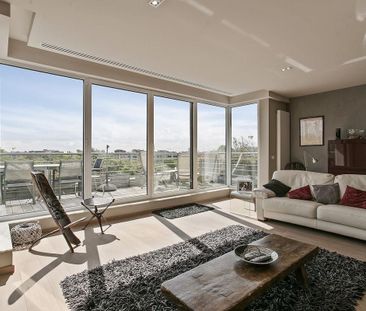 Appartement te huur in Antwerpen voor € 3.000 met 4 slaapkamers - Photo 2