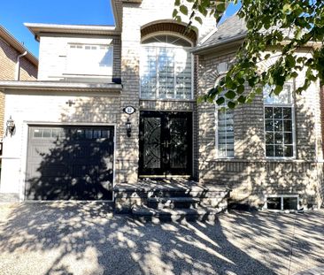For Lease - 67 Queen Mary Drive, Brampton, Ontario - Photo 2