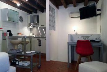 Via Edmondo de Amicis, Milan, Lombardy 20123