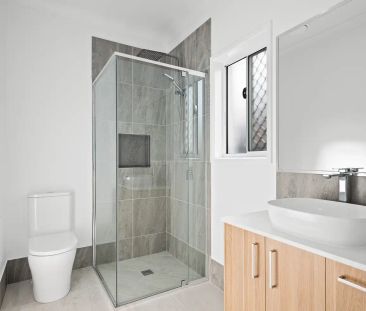 “NEW BUILD - Stunning Family Home” - Photo 5