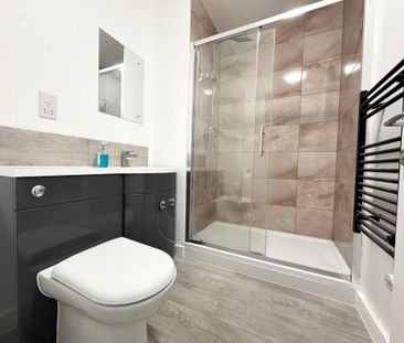 3 bedroom apartment to rent - Photo 2