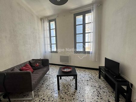 T2 meublé en Centre-ville avec terrasse, - Photo 2