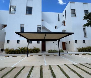 Departamento en renta de 1 recamara mas estudio en Green Temozón. - Photo 1