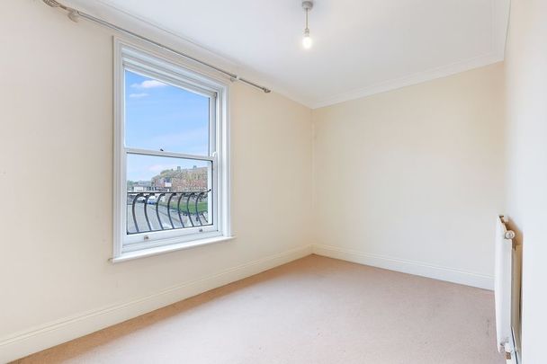 Church Street, Gillingham - Photo 1