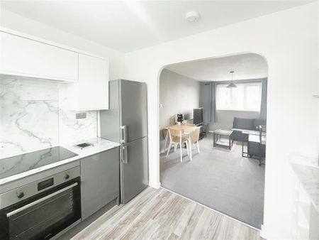 Duke Street, SWANSEA - Photo 2