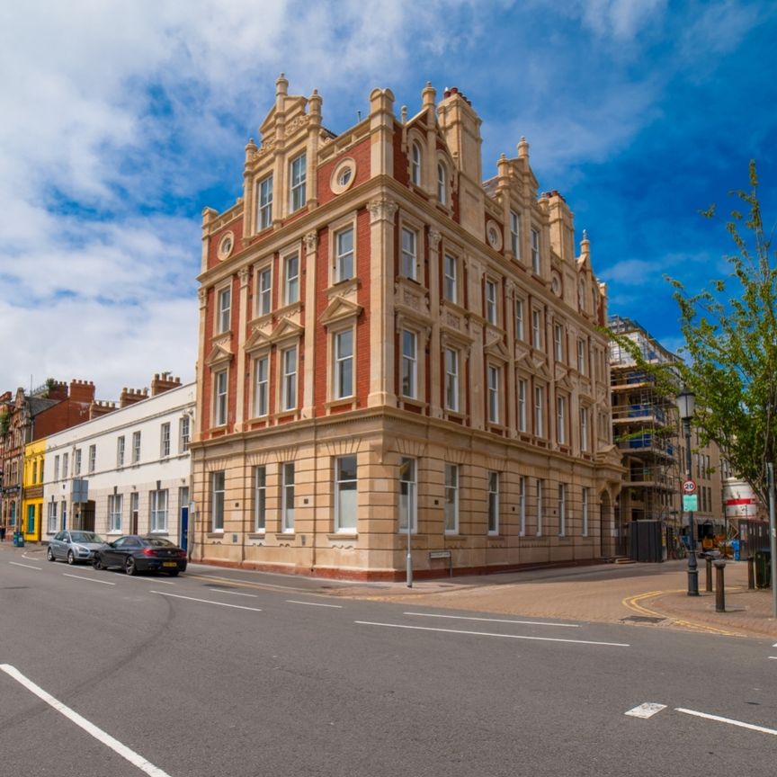 Mount Stuart Square, Cardiff Bay - Photo 1