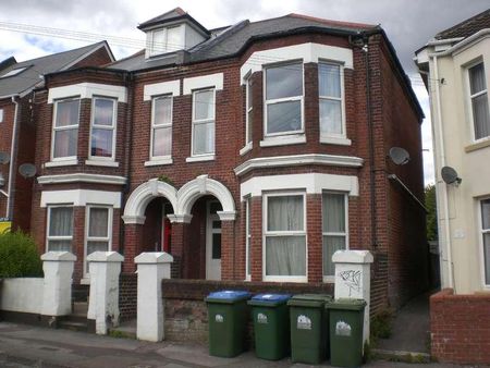 Ordnance Road, SO15 - Photo 3