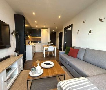 Lily House, Eden Grove, Staines-upon-thames, Surrey, TW18 - Photo 5