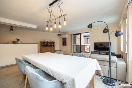 Lichtrijk instapklaar 2 kamer appartement in centrum Temse - Foto 4