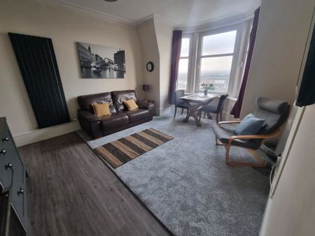 Grampian Road, Top floor right, AB11 - Photo 3