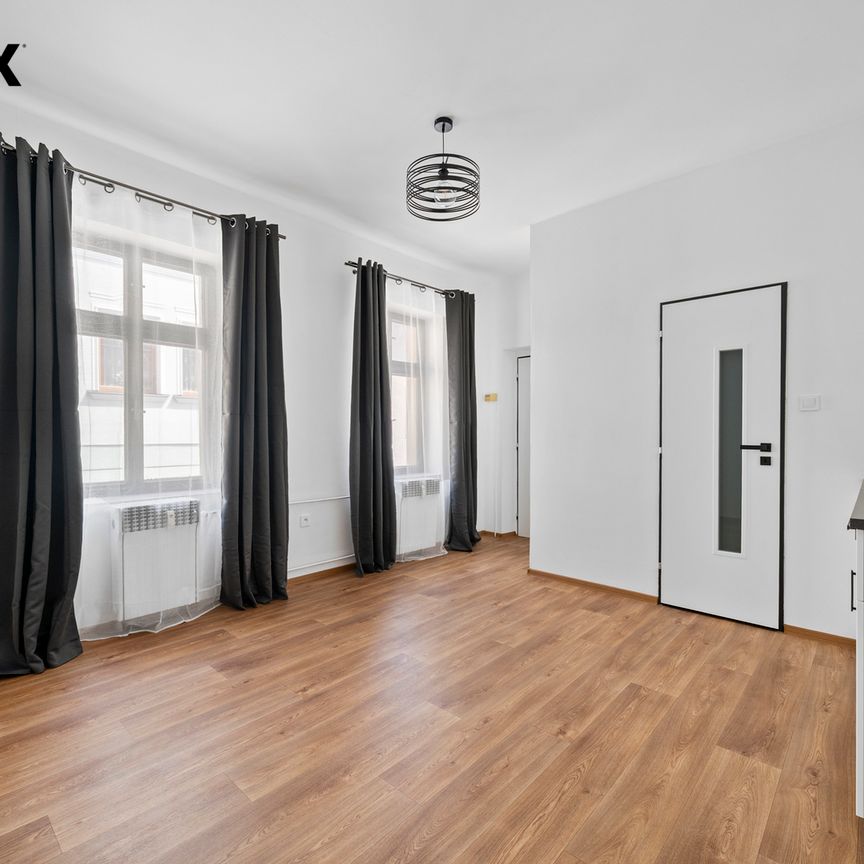 Pronájem bytu 1+kk v osobním vlastnictví 20 m², Úpice - Photo 1
