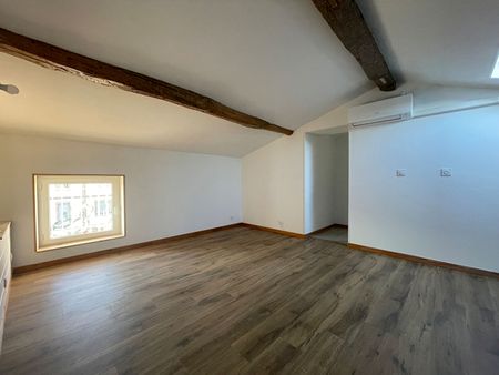 Location Appartement 2 pièces 31m² - Photo 2