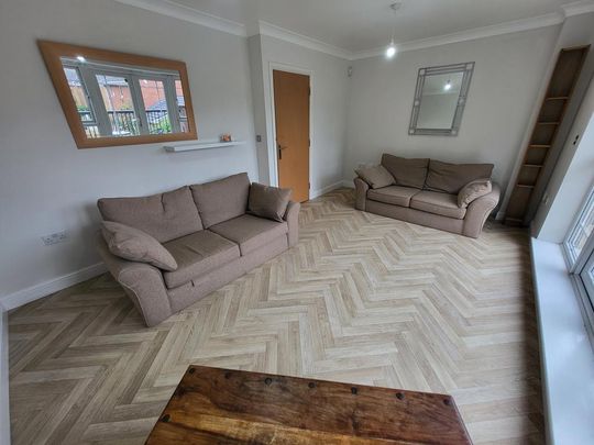 3 bedroom townhouse to rent - Photo 1