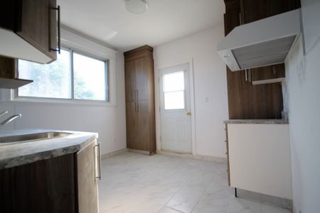 711 Av. Ball, Montréal (Villeray, QC H4A - Photo 4