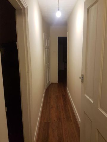 1 bedroom ground floor flat to rent - Photo 3