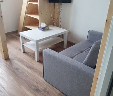 Pronájem bytu 1+kk • 21 m² bez realitkynáměstí Dr. Václava Holého, ... - Photo 1