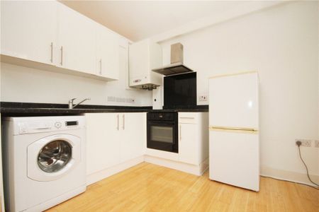 Riggindale Road, London, SW16 1QJ - Photo 3
