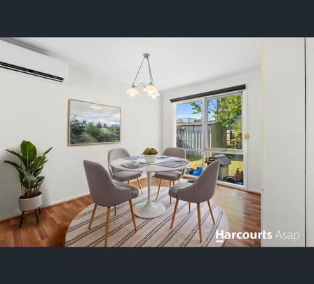 25 Warren Close, Narre Warren, Vic 3805 - Photo 1