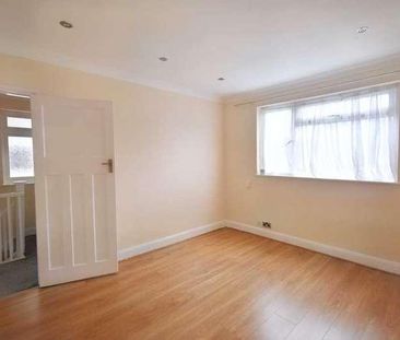 Chatsworth Road, Cheam, SM3 - Photo 5